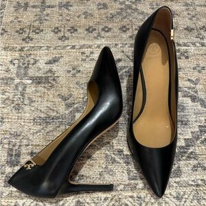 NWOT Tory Burch Black Heels